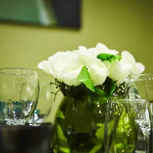 Apartment *little Haven In Leeds* ¤private Parking¤ Ensuite, Leeds (West Yorkshire)